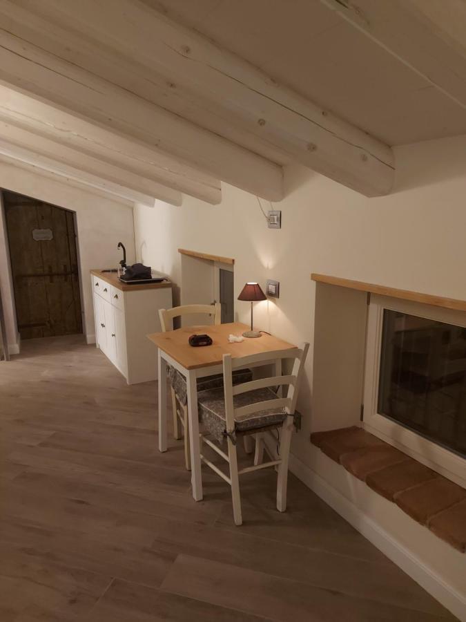 B&B Corte Colli Antichi Sona Eksteriør billede